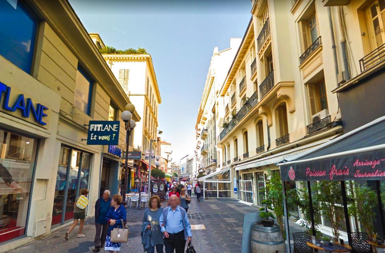 דירות ניס Haliviera - Golden Square, 1Min From Beach מראה חיצוני תמונה