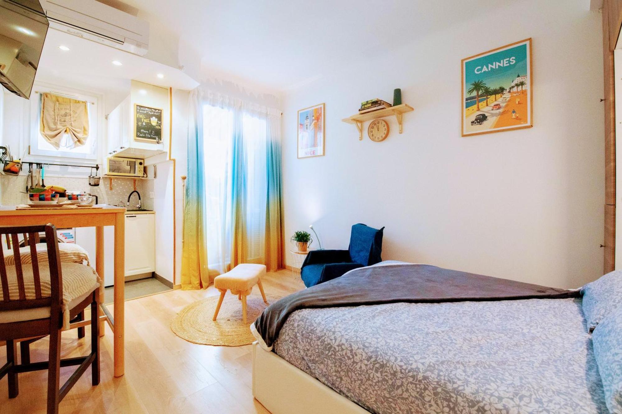 דירות ניס Haliviera - Golden Square, 1Min From Beach מראה חיצוני תמונה